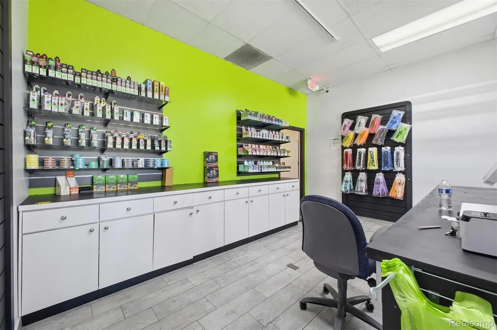 24303 Halsted Road Farmington City MI 48335
