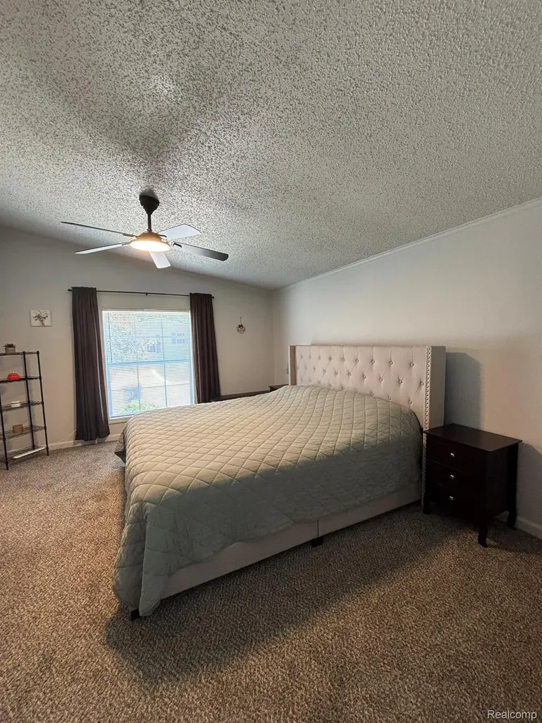 46 Bellwood Swartz Creek City MI 48473