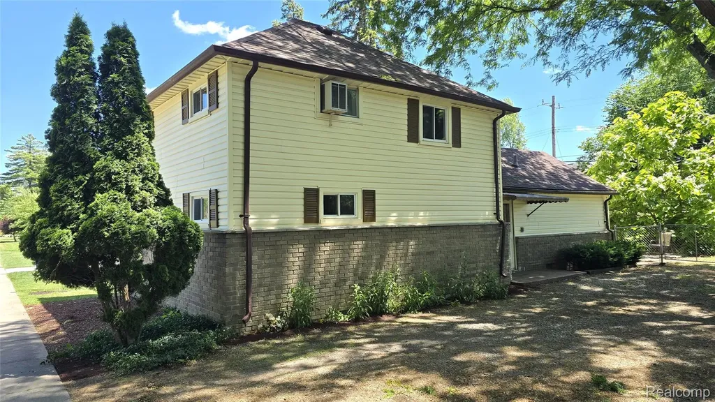 7993 Church Road Grosse Ile Township MI 48138