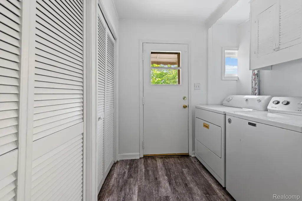 7993 Church Road Grosse Ile Township MI 48138