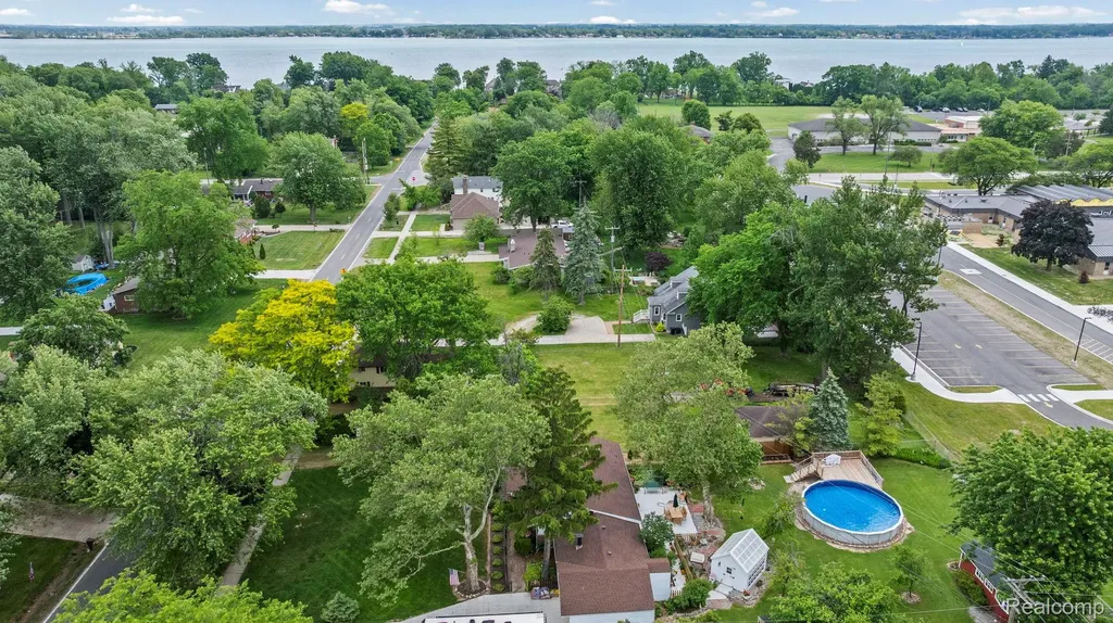 7993 Church Road Grosse Ile Township MI 48138