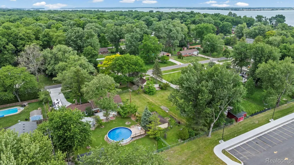 7993 Church Road Grosse Ile Township MI 48138