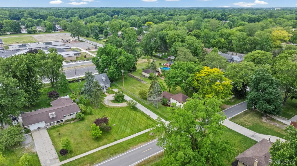 7993 Church Road Grosse Ile Township MI 48138
