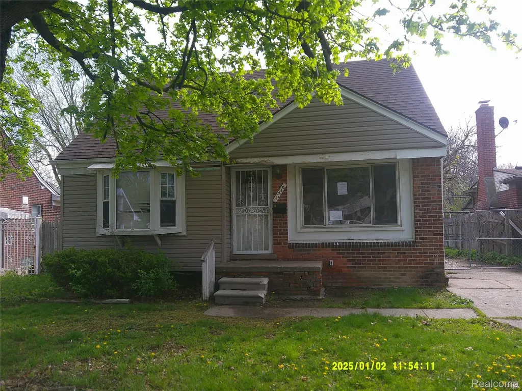 11710 Chatham Detroit City MI 48239