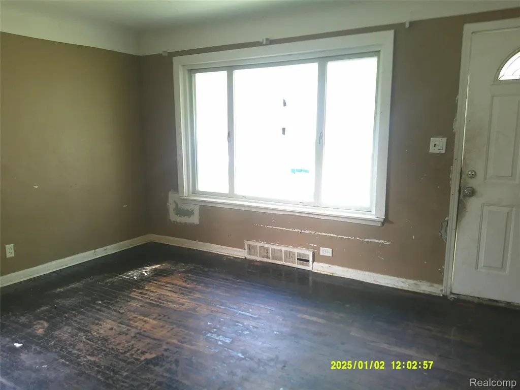 11710 Chatham Detroit City MI 48239
