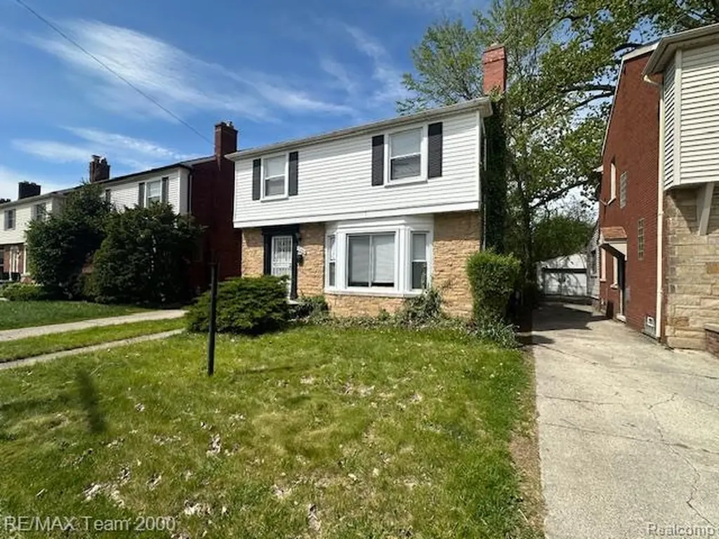 18453 Lauder Street Detroit City MI 48235