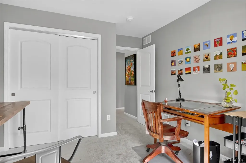 14172 Burlwood Lane Van Buren Charter Township MI 48111