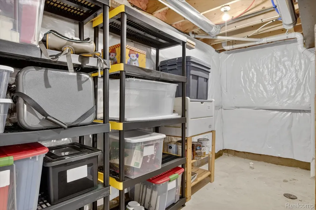 14172 Burlwood Lane Van Buren Charter Township MI 48111