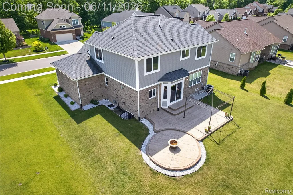 14172 Burlwood Lane Van Buren Charter Township MI 48111