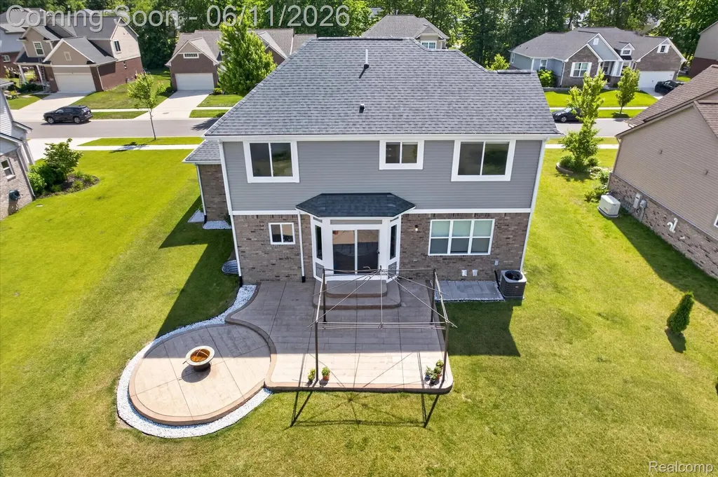 14172 Burlwood Lane Van Buren Charter Township MI 48111