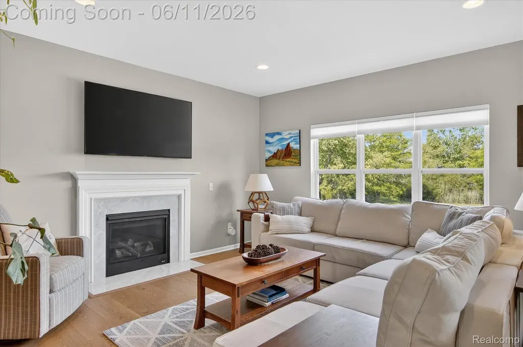 14172 Burlwood Lane Van Buren Charter Township MI 48111