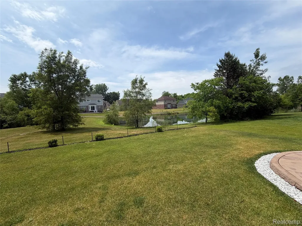 14172 Burlwood Lane Van Buren Charter Township MI 48111