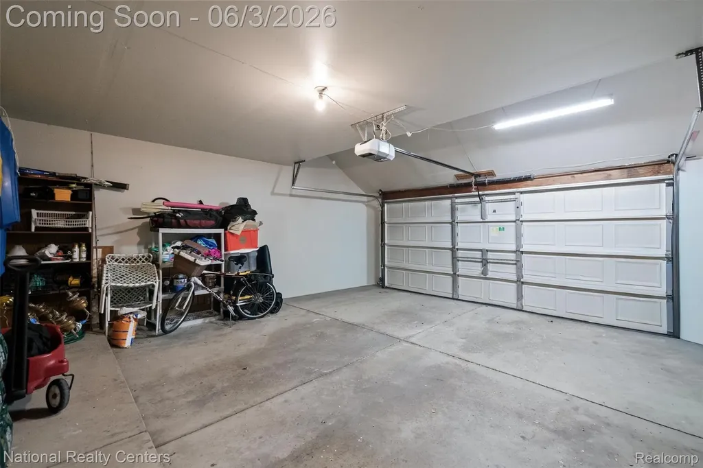 2203 Rochelle Park Drive Rochester Hills City MI 48309