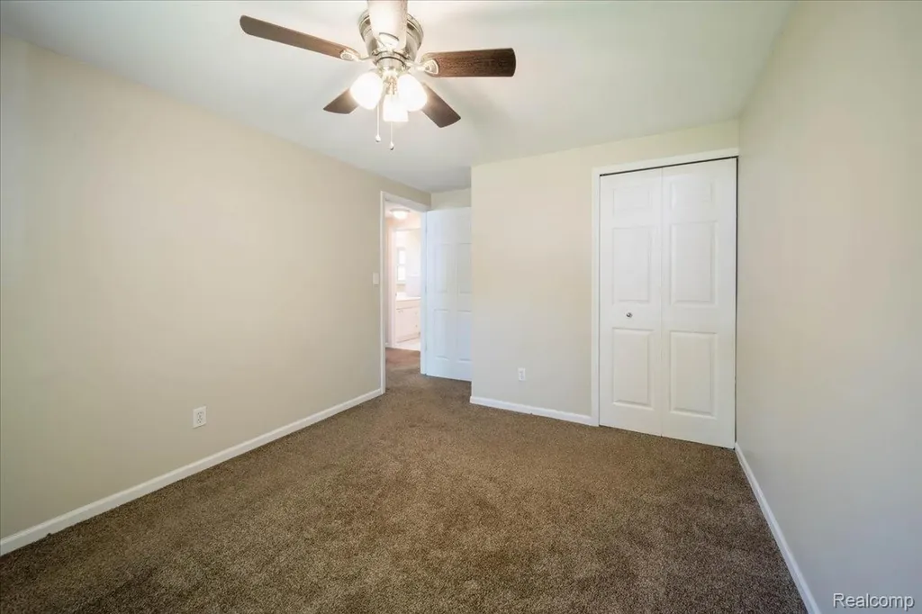 2363 Darnell Street Wolverine Lake Village MI 48390