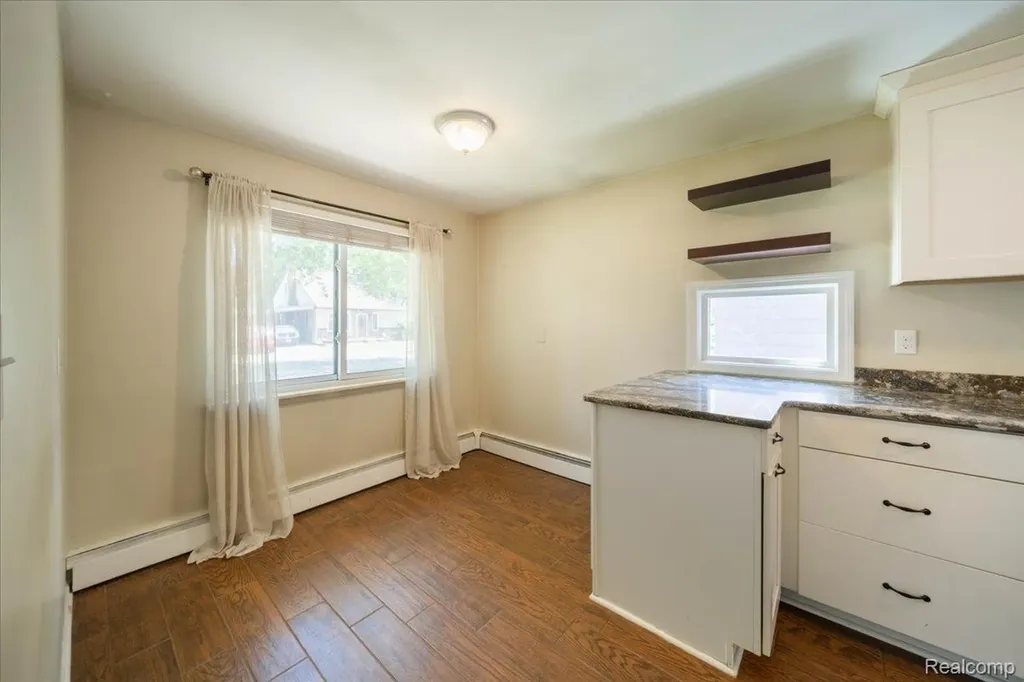 2363 Darnell Street Wolverine Lake Village MI 48390