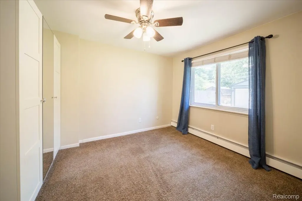 2363 Darnell Street Wolverine Lake Village MI 48390