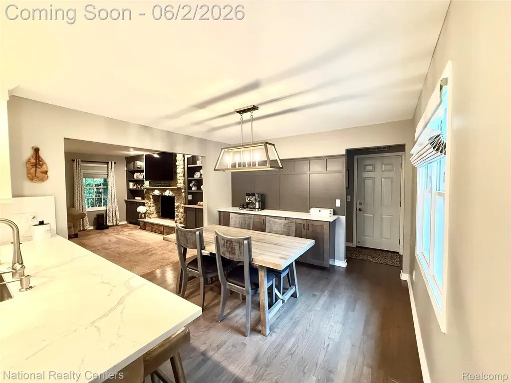 3452 E Highland Road Oceola Township MI 48843