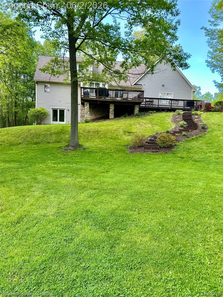 3452 E Highland Road Oceola Township MI 48843