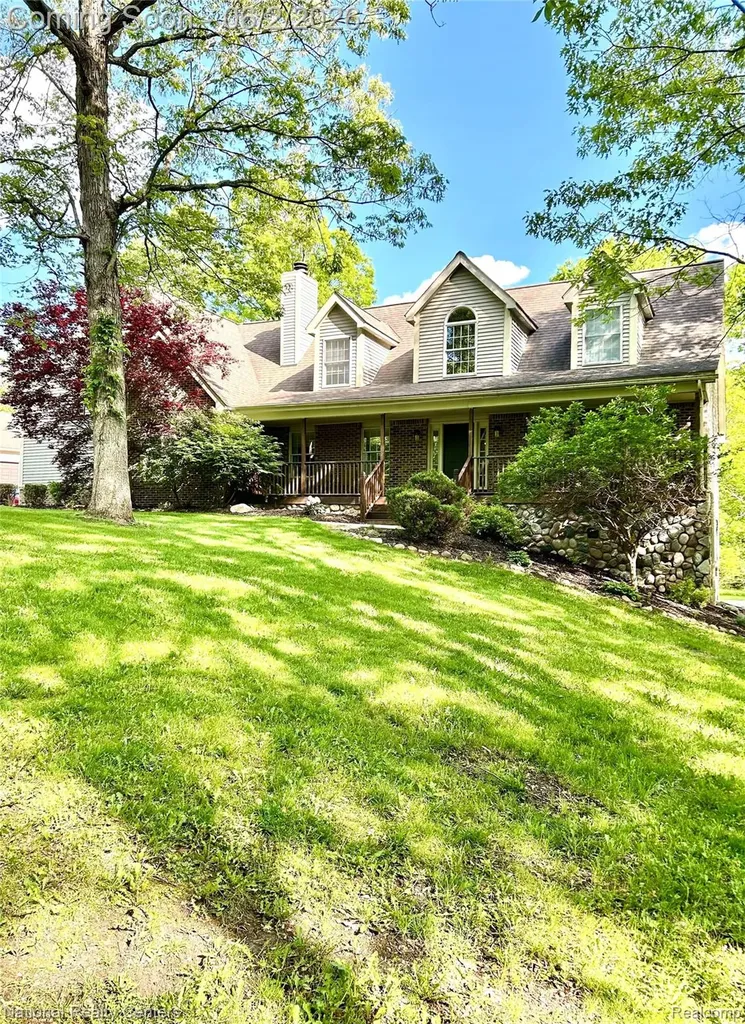 3452 E Highland Road Oceola Township MI 48843