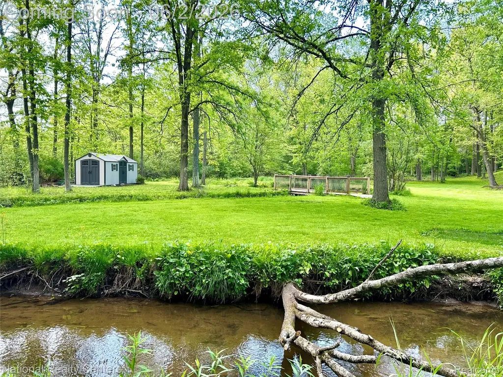 3452 E Highland Road Oceola Township MI 48843