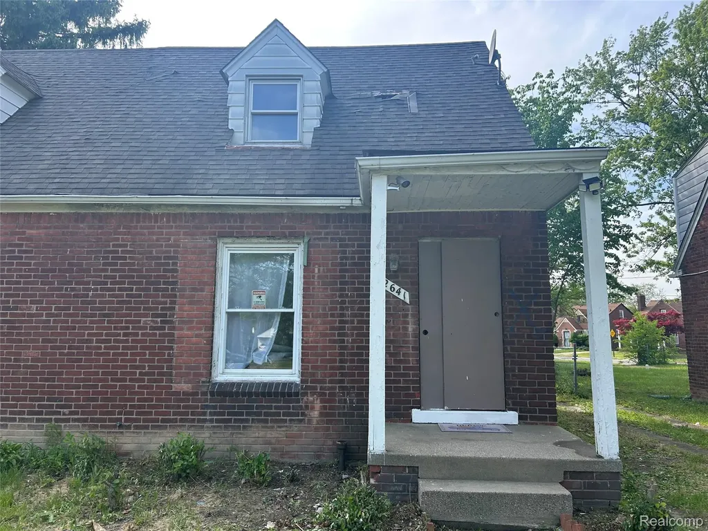 12641 Kelly Road Detroit City MI 48224