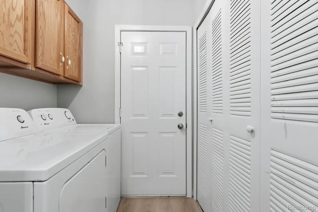 23449 Reading Court Brownstown Charter Township MI 48183