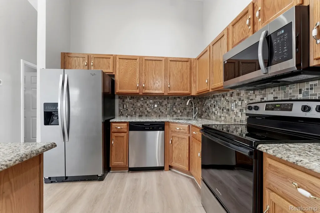 23449 Reading Court Brownstown Charter Township MI 48183