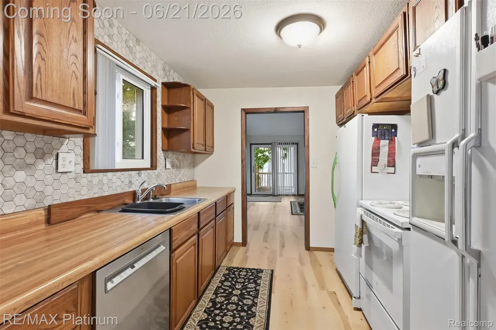 5504 Wildwood Drive Genoa Township MI 48843