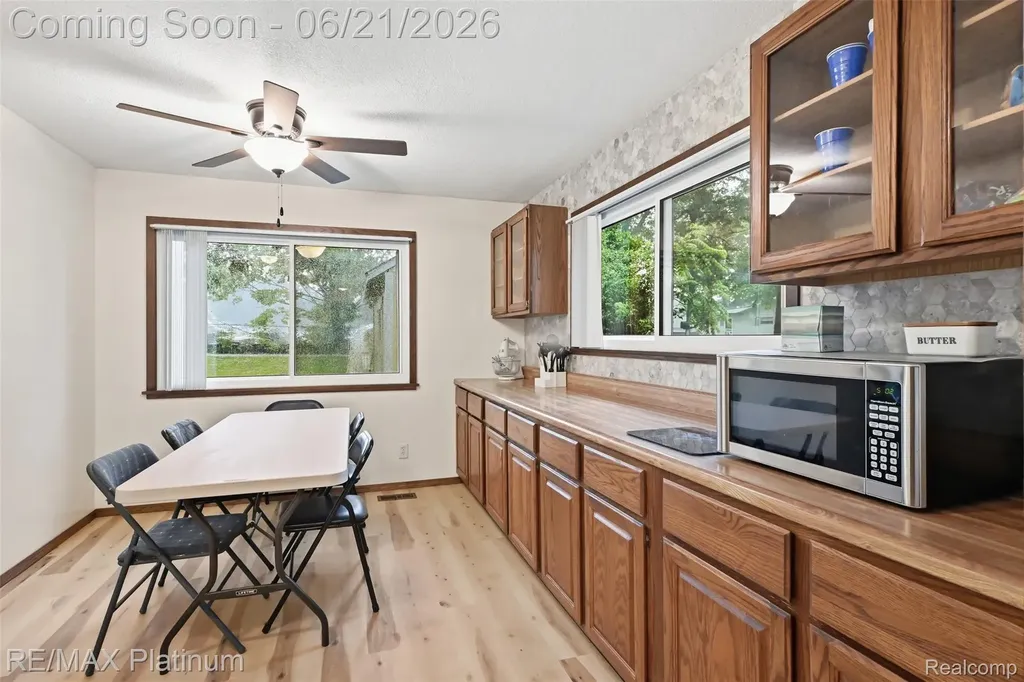 5504 Wildwood Drive Genoa Township MI 48843