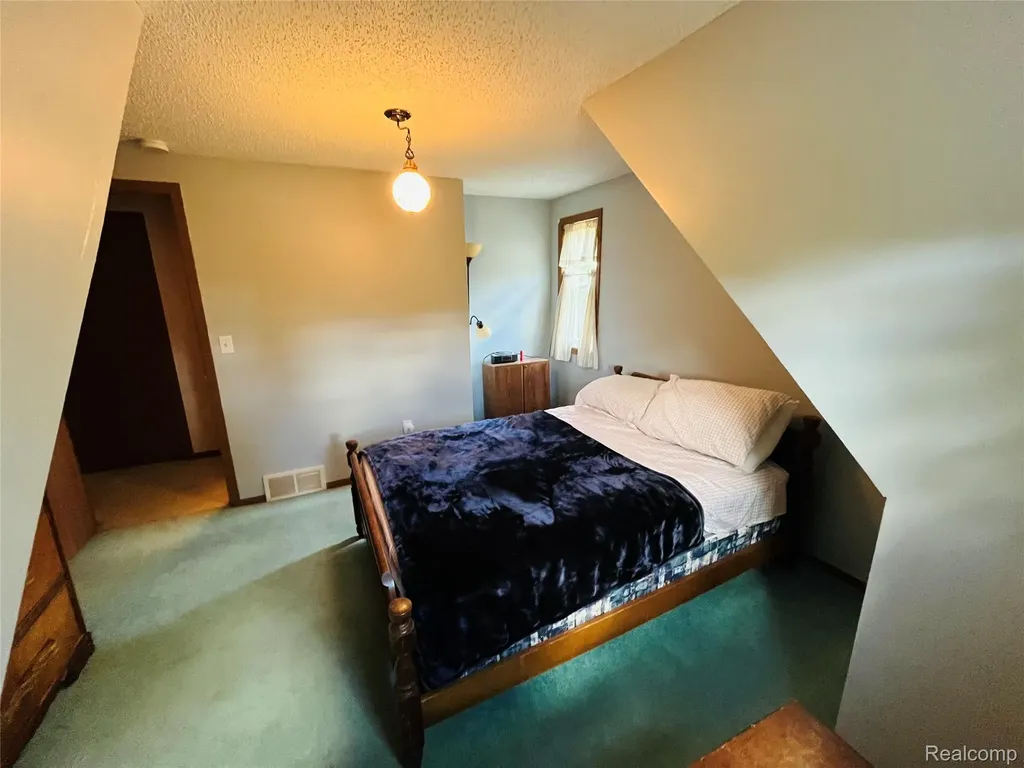 11245 Cedar Road Freeman Township MI 48632