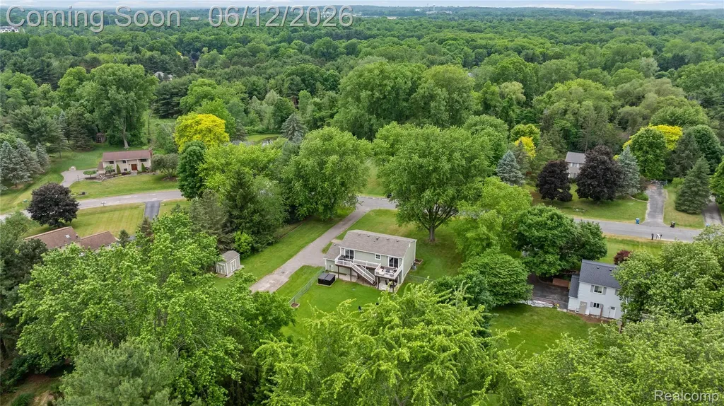 2904 Sun Terrace Drive Hartland Township MI 48353