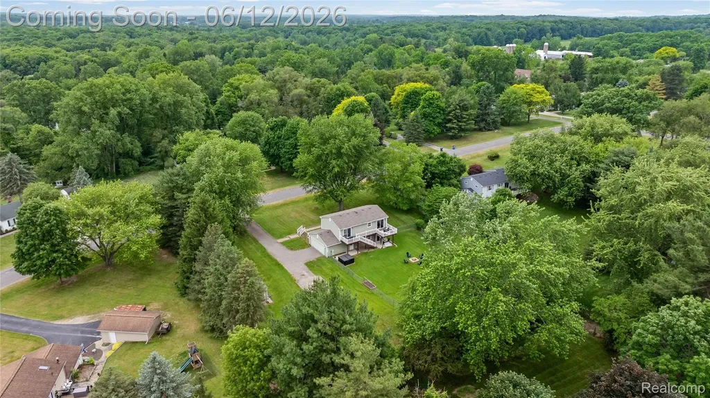 2904 Sun Terrace Drive Hartland Township MI 48353