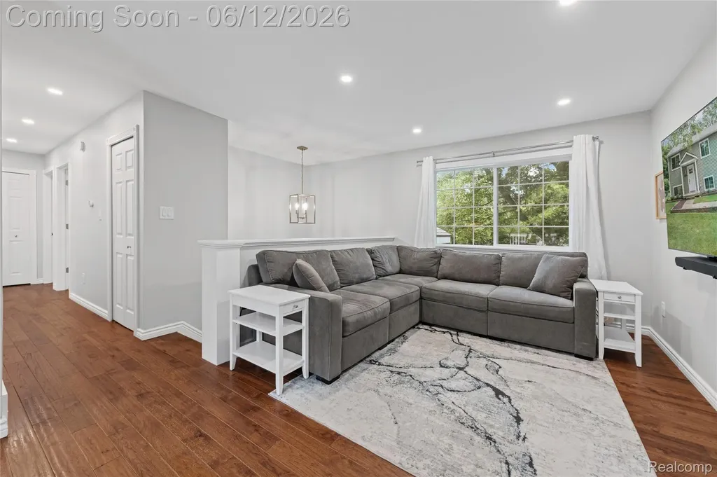 2904 Sun Terrace Drive Hartland Township MI 48353