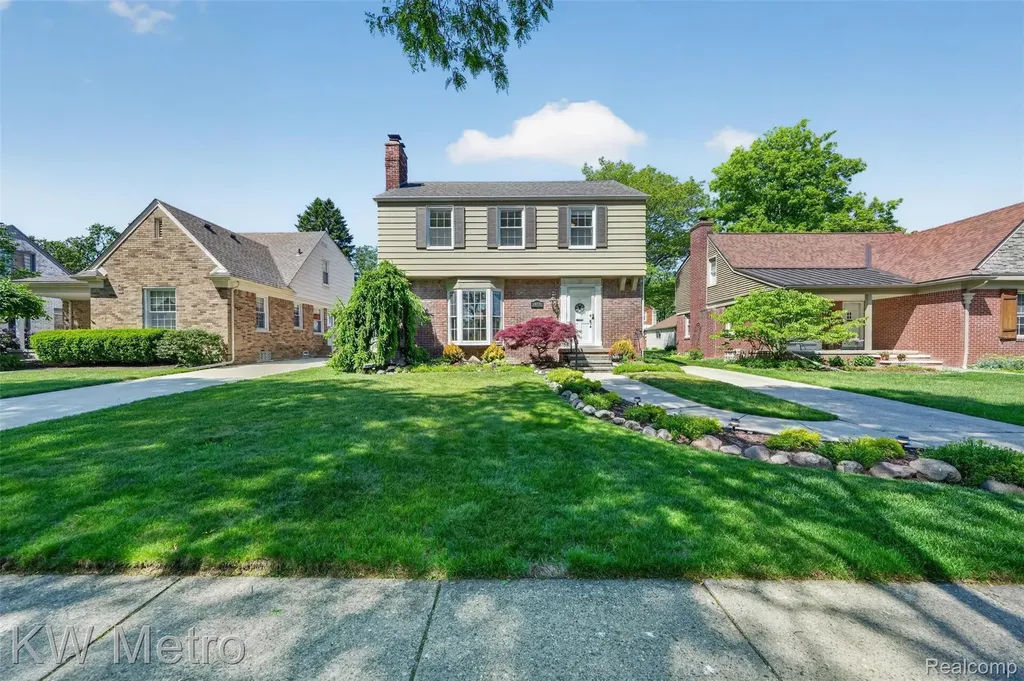1916 Bonnieview Drive Royal Oak City MI 48073