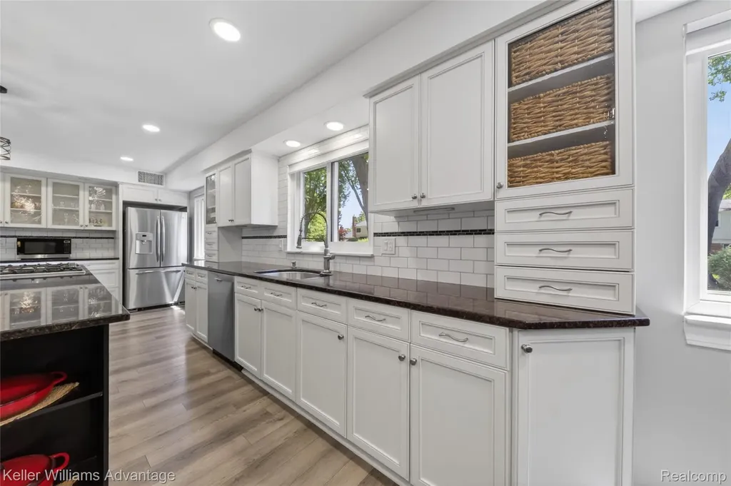 46037 Gainsborough Drive Canton Charter Township MI 48187