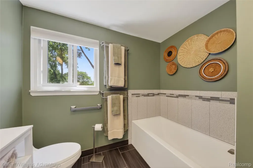 46037 Gainsborough Drive Canton Charter Township MI 48187