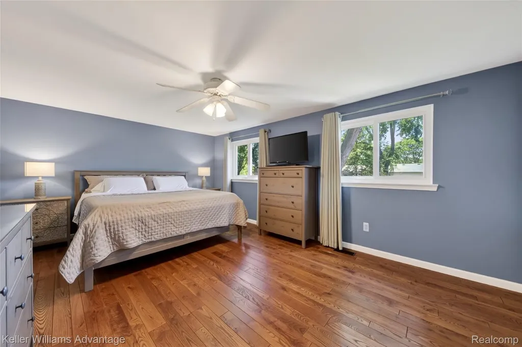 46037 Gainsborough Drive Canton Charter Township MI 48187