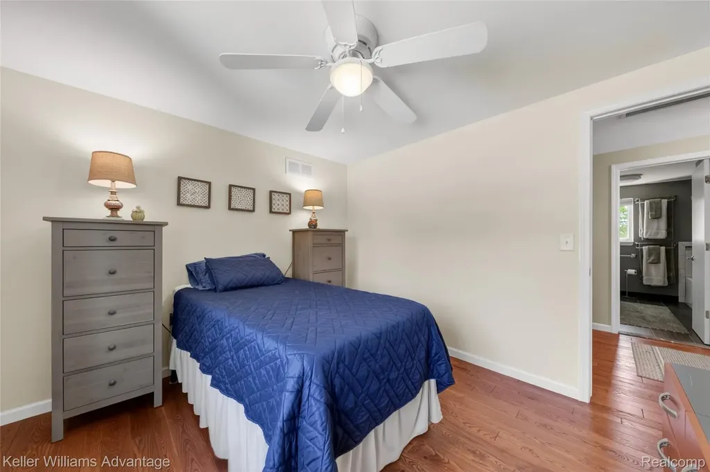 46037 Gainsborough Drive Canton Charter Township MI 48187