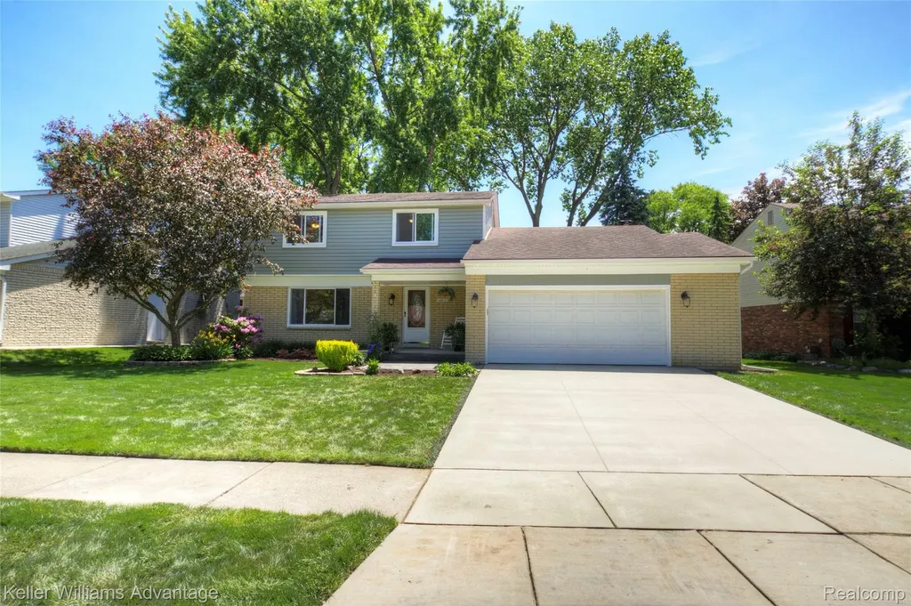 46037 Gainsborough Drive Canton Charter Township MI 48187