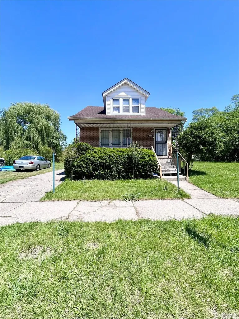 17390 Waltham Street Detroit City MI 48205