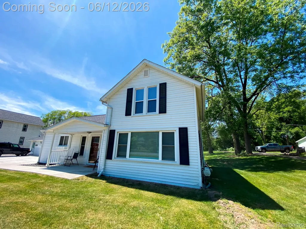 10514 Hamburg Road Hamburg Township MI 48189