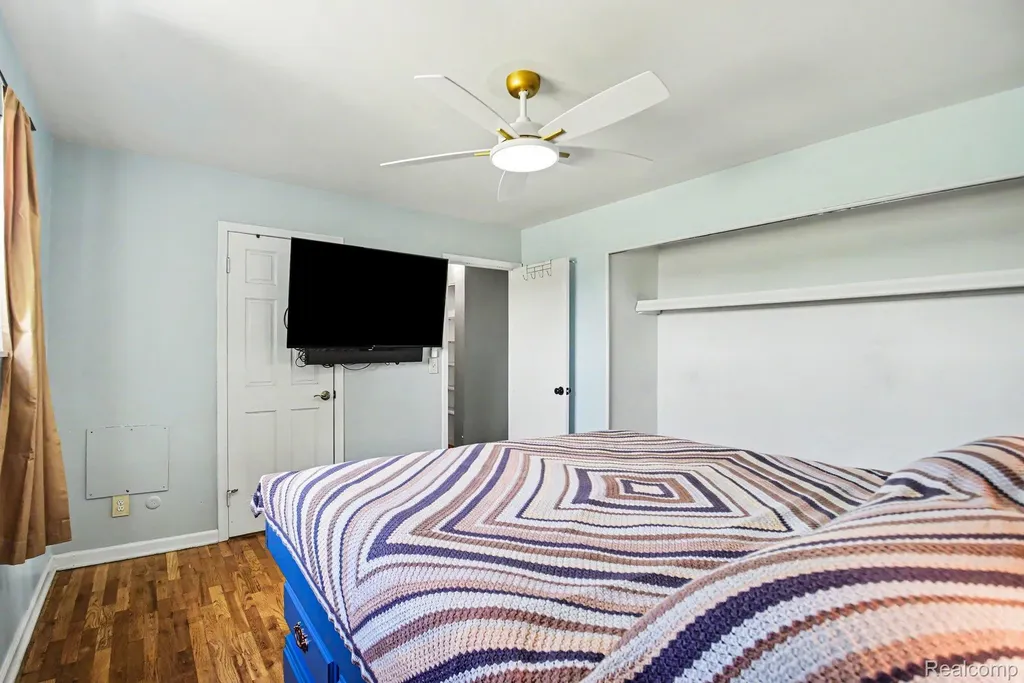 6156 Trenton Drive Flint Charter Township MI 48532