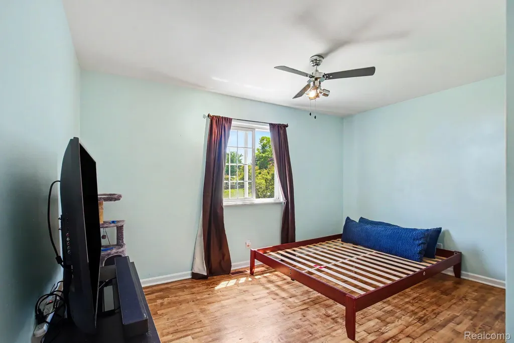 6156 Trenton Drive Flint Charter Township MI 48532