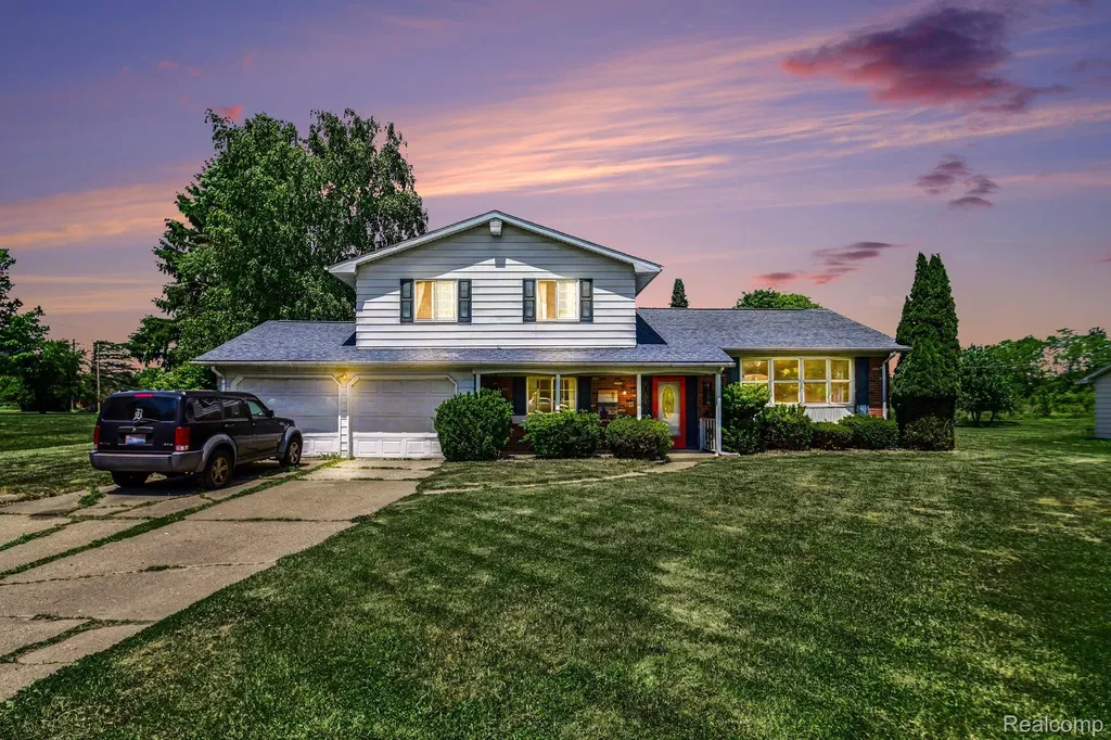 6156 Trenton Drive Flint Charter Township MI 48532