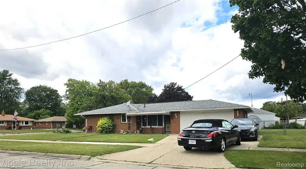 4851 Harrison Street Wayne City MI 48184