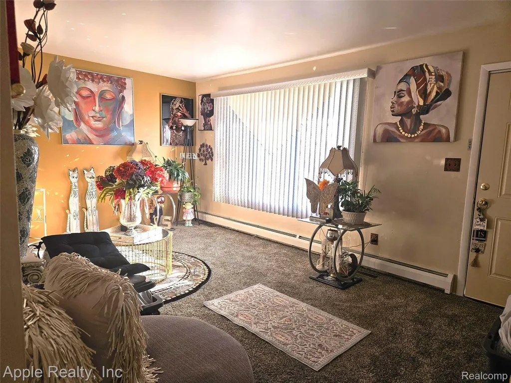4851 Harrison Street Wayne City MI 48184