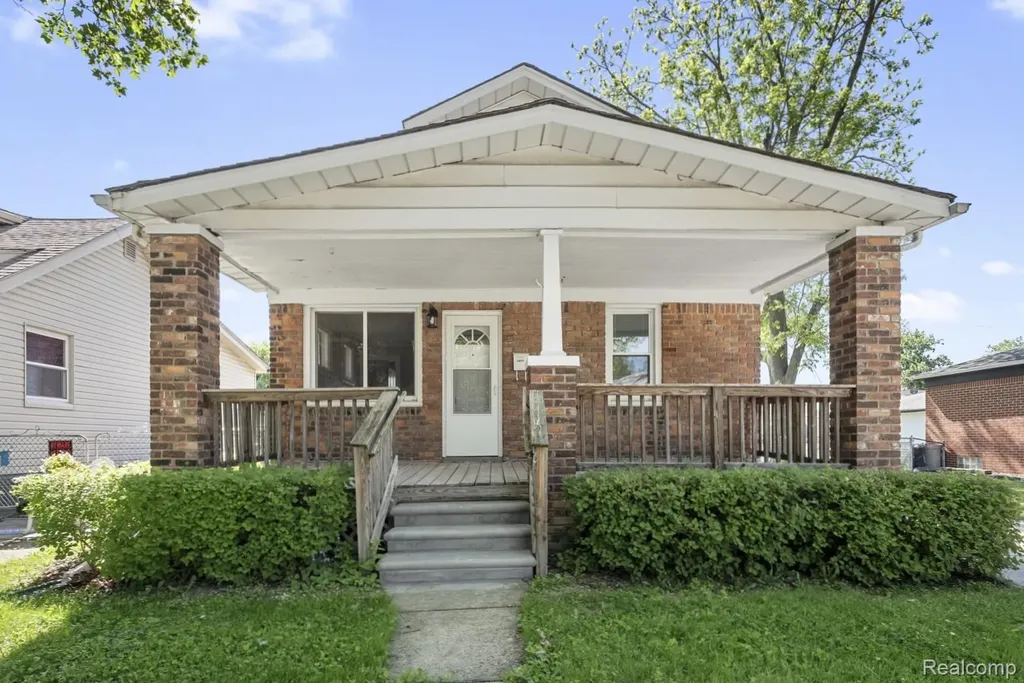 1409 Marion Avenue Lincoln Park City MI 48146