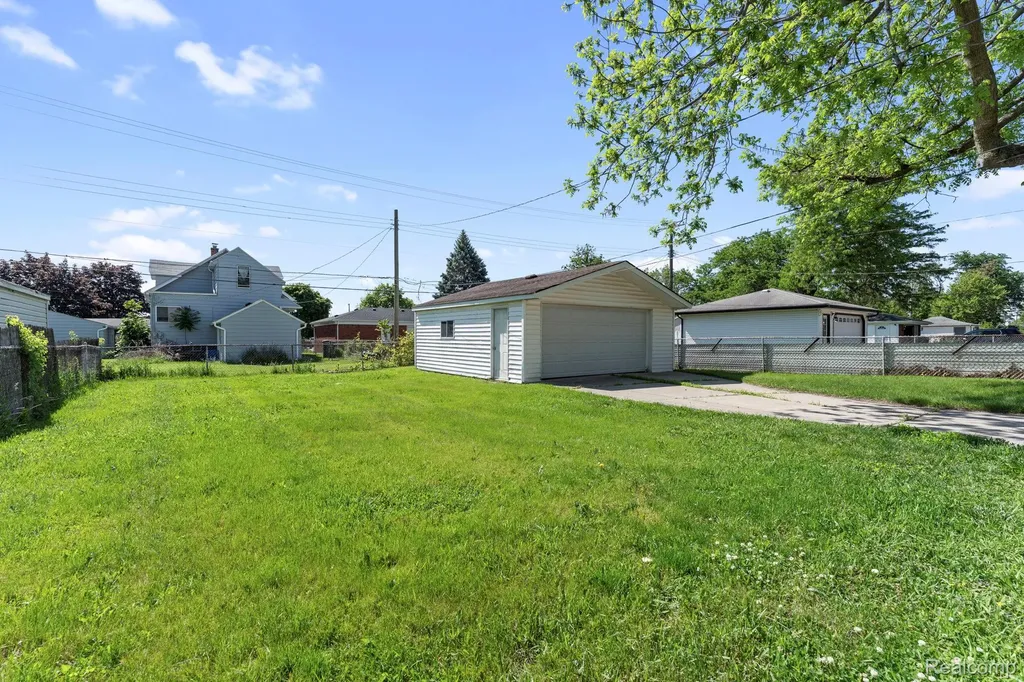 1409 Marion Avenue Lincoln Park City MI 48146