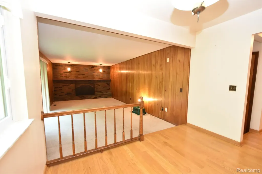 2356 Rochester Road Addison Township MI 48367