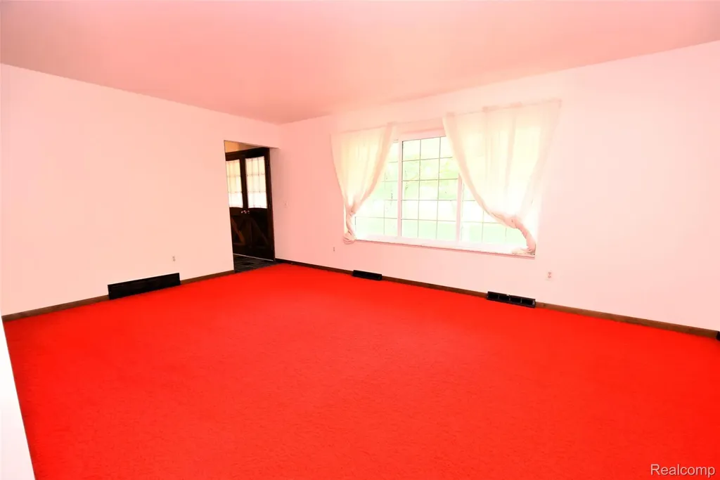 2356 Rochester Road Addison Township MI 48367